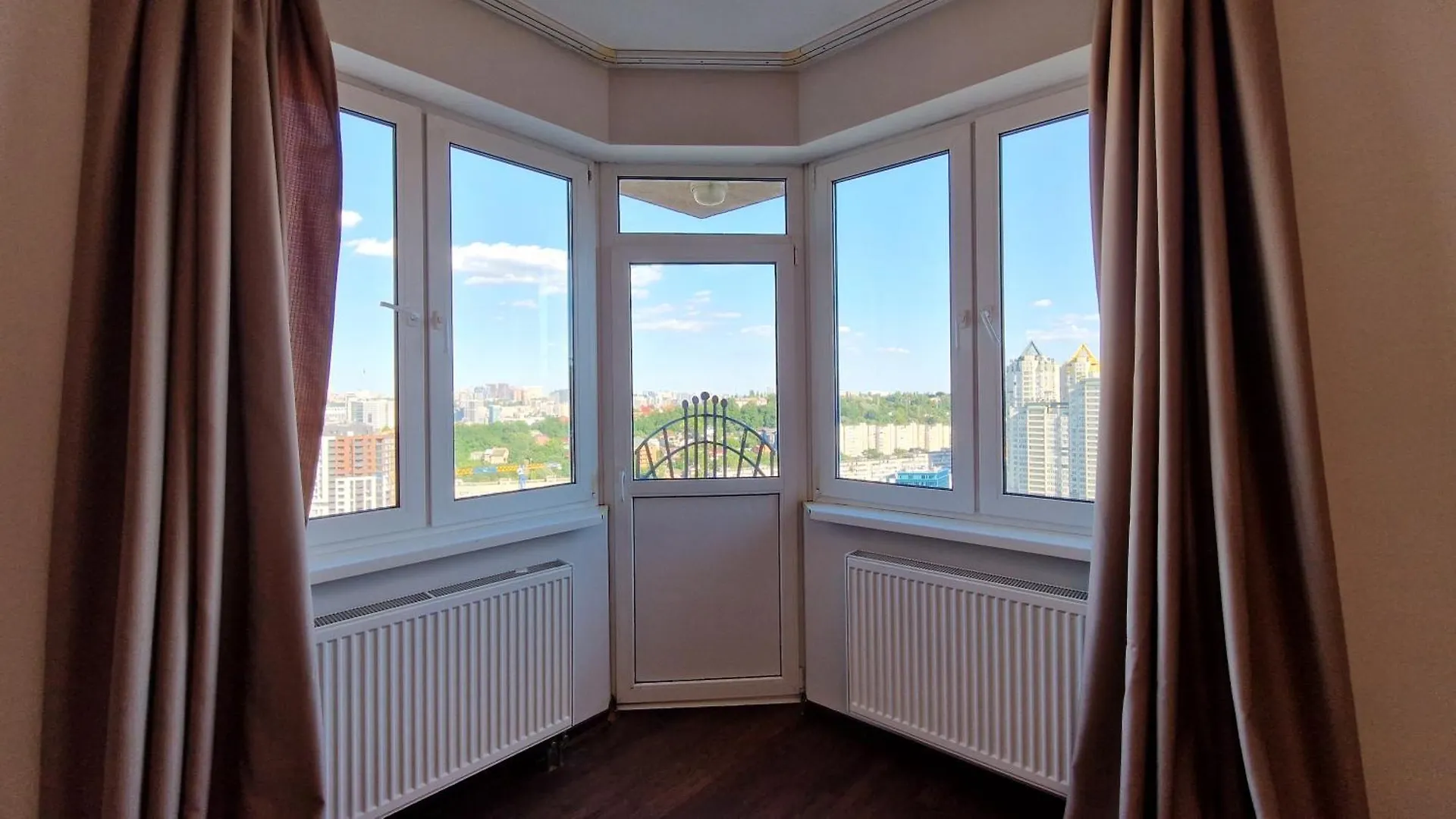 Apartment Перлина Міста З Чудовим Видом На Весь Київ